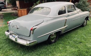 Oldsmobile-rocket-88-1951-grey-11
