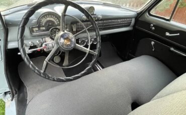 Oldsmobile-rocket-88-1951-grey-14
