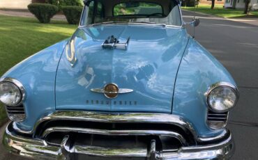Oldsmobile-rocket-88-4-dr.-1950-blue-3