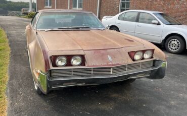 Oldsmobile-toronado-1966-2