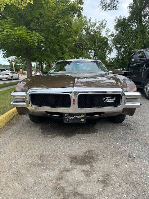Oldsmobile-toronado-1968-4
