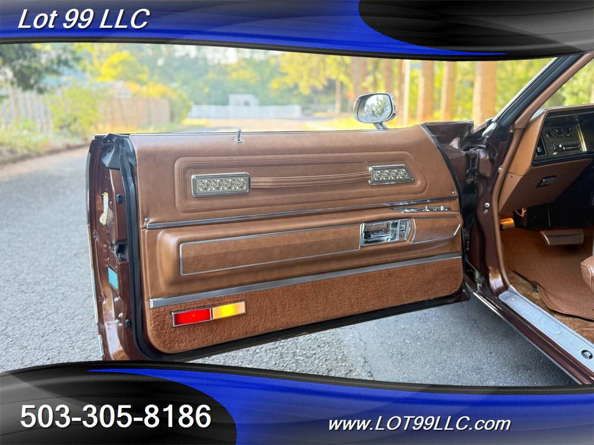 Oldsmobile-toronado-brougham-only-47k-miles-rocket-1973-brown-18