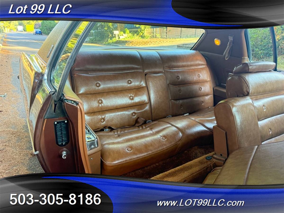 Oldsmobile-toronado-brougham-only-47k-miles-rocket-1973-brown-9