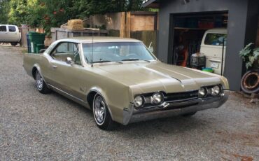 Olsdmobile-cutlass-1967-1