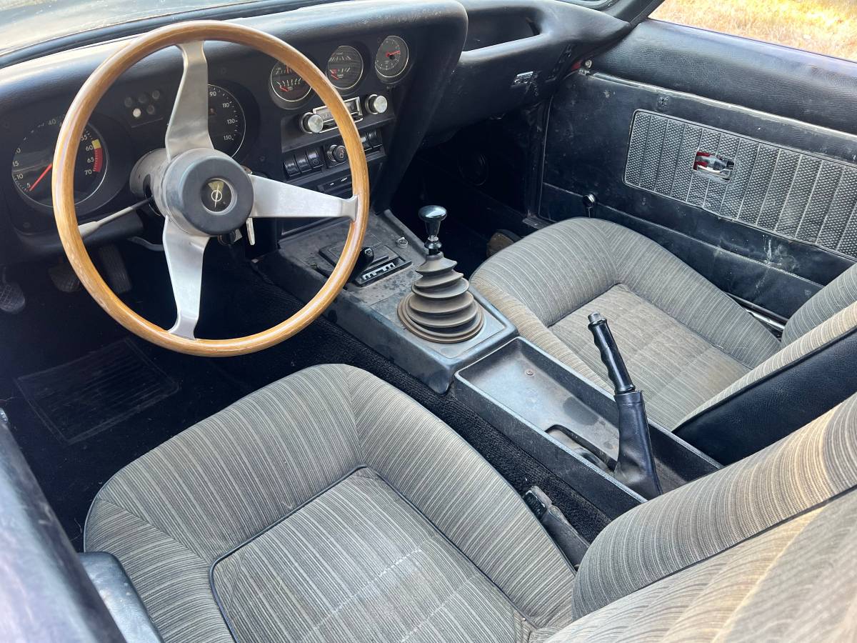 Opel-gt-sports-coupe-1973-black-2