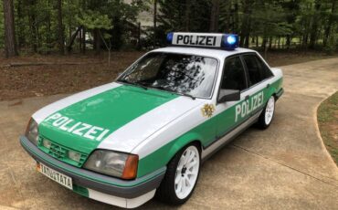 Opel-rekord-e-1986-white