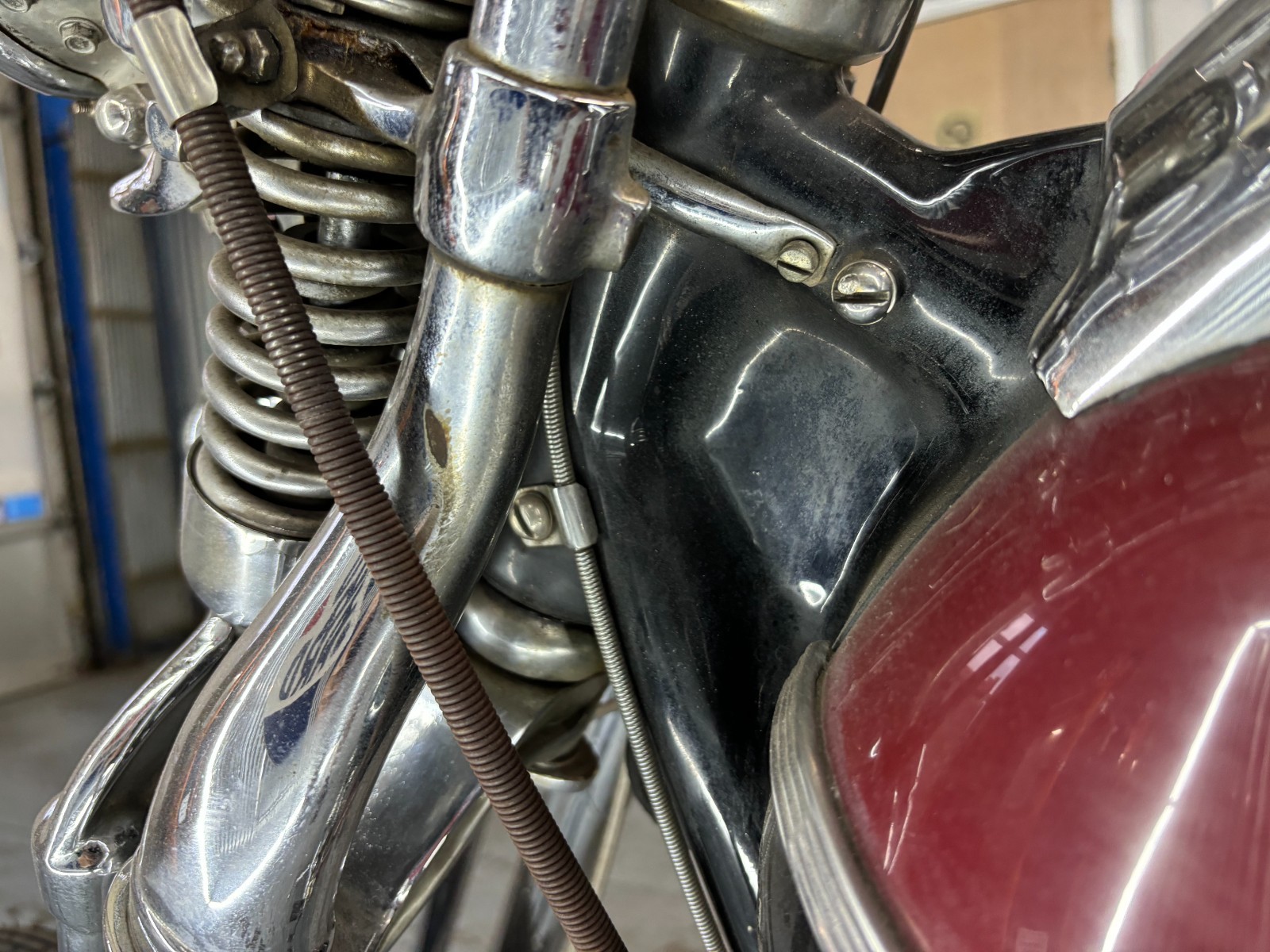 Other-Makes-Harley-Davidson-knucklehead-chopper-1947-2