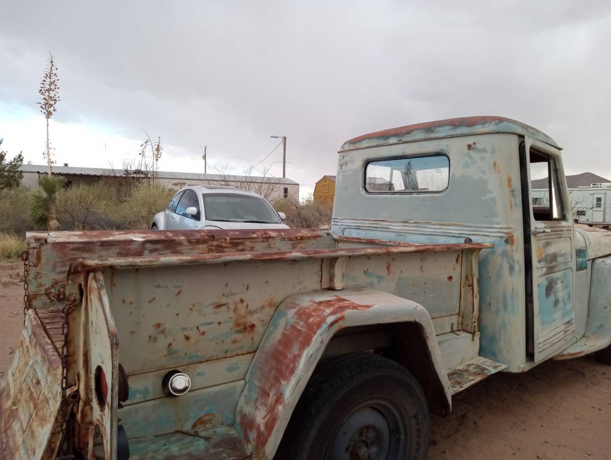 Overland-1951-silver-11