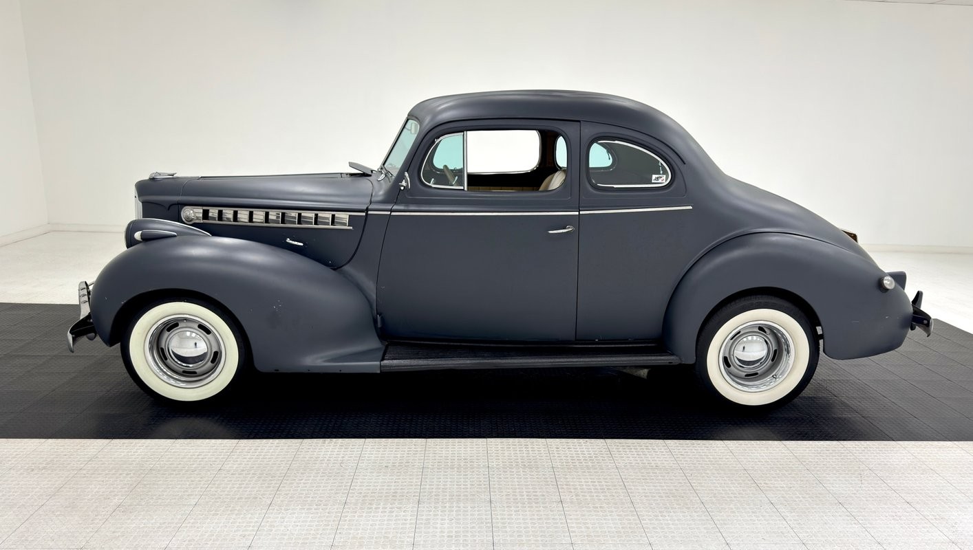 Packard-110-1940-Coupe-1