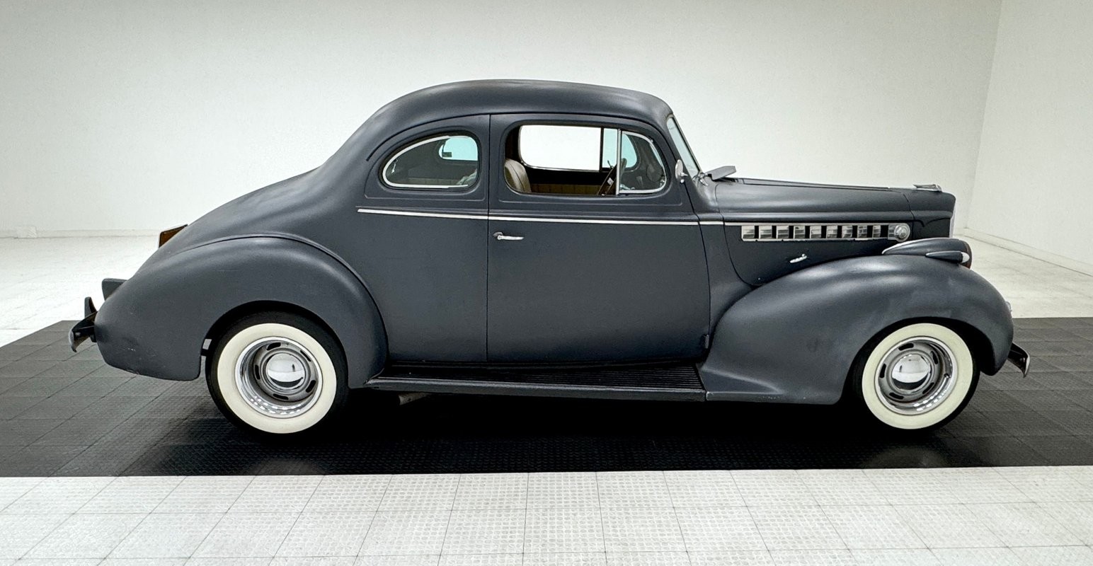 Packard-110-1940-Coupe-5