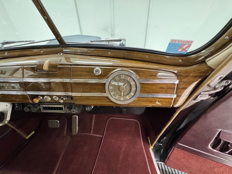 Packard-110-1940-Primer-Black-Beige-29