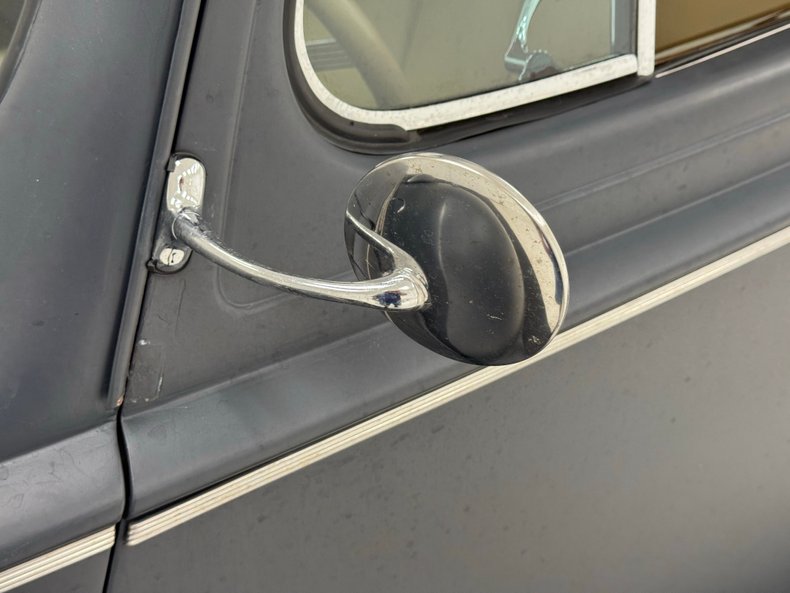Packard-110-1940-Primer-Black-Beige-34