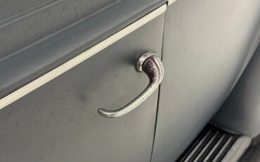 Packard-110-1940-Primer-Black-Beige