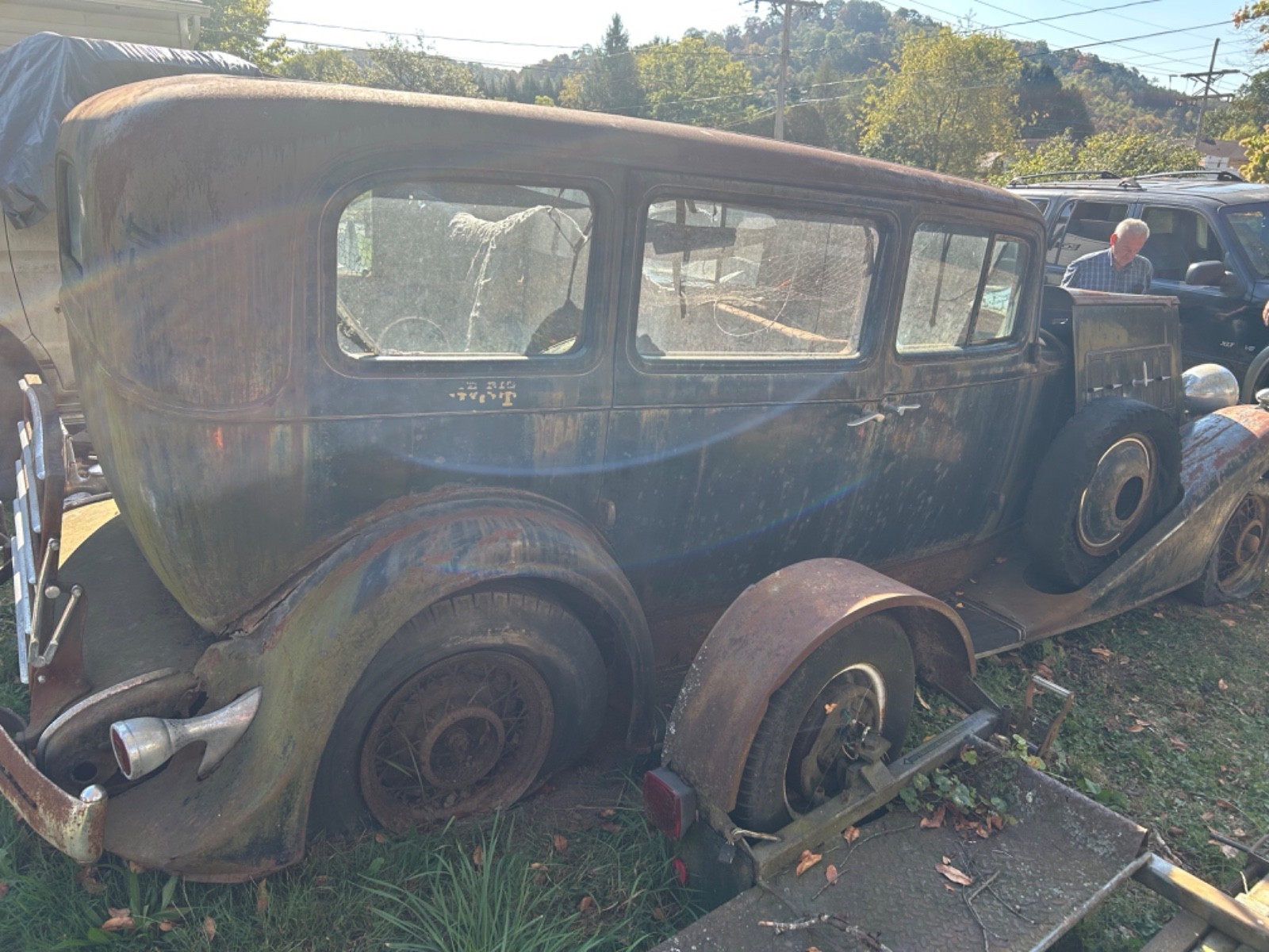 Packard-1102-7-Passenger-Sedan-1934-Sedan-4