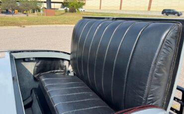Packard-733-1930-Coupe-12