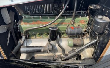Packard-733-1930-Coupe-13