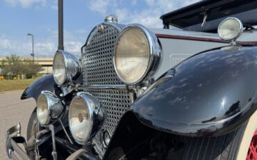 Packard-733-1930-Coupe-16