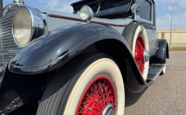 Packard-733-1930-Coupe-17