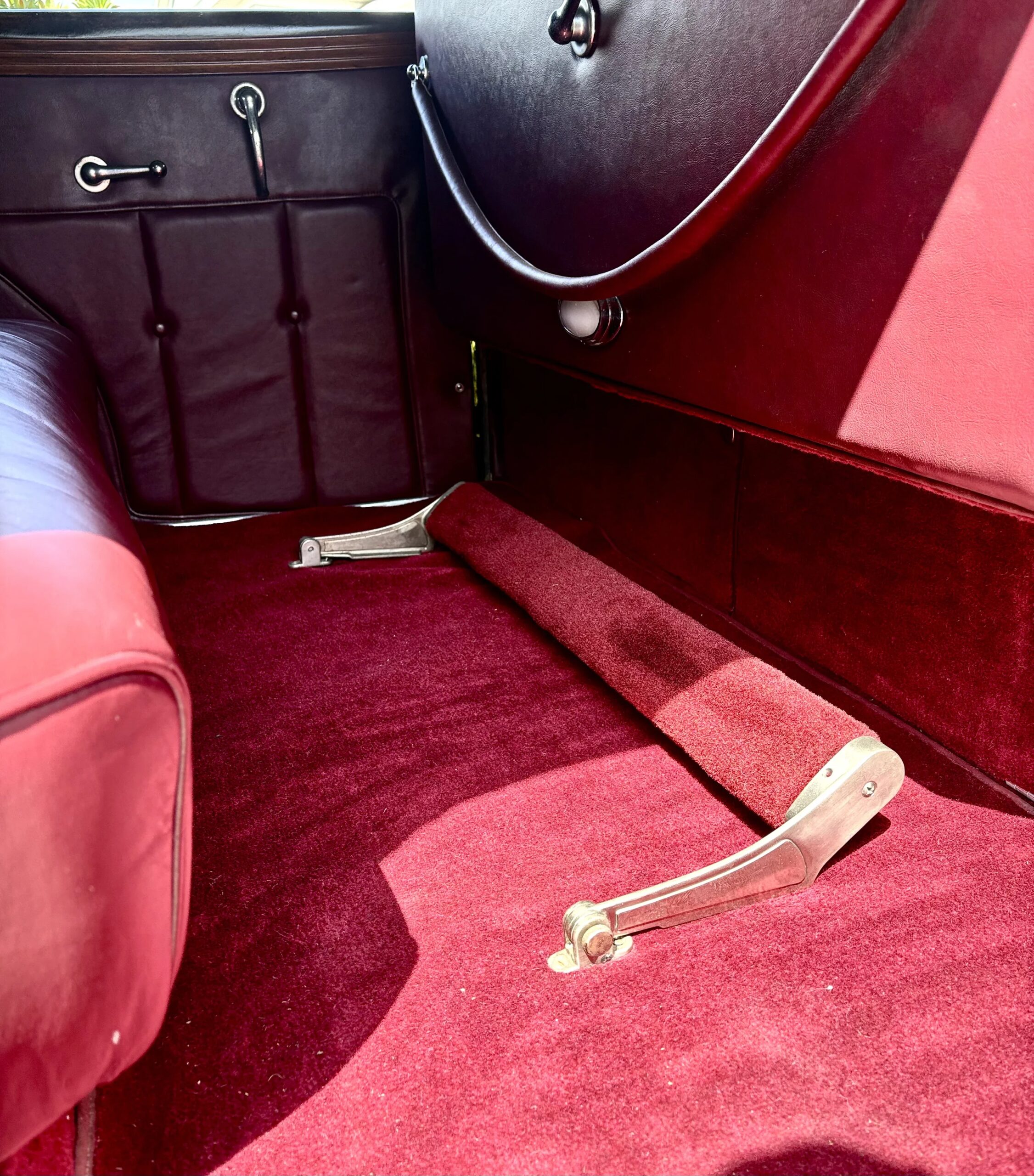 Packard-Model-1405-1936-Blue-Burgundy-17