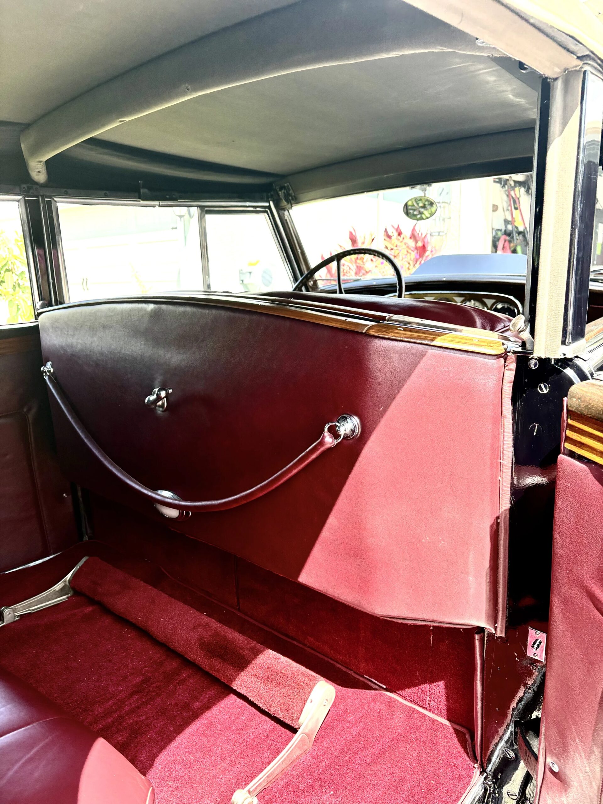 Packard-Model-1405-1936-Blue-Burgundy-18
