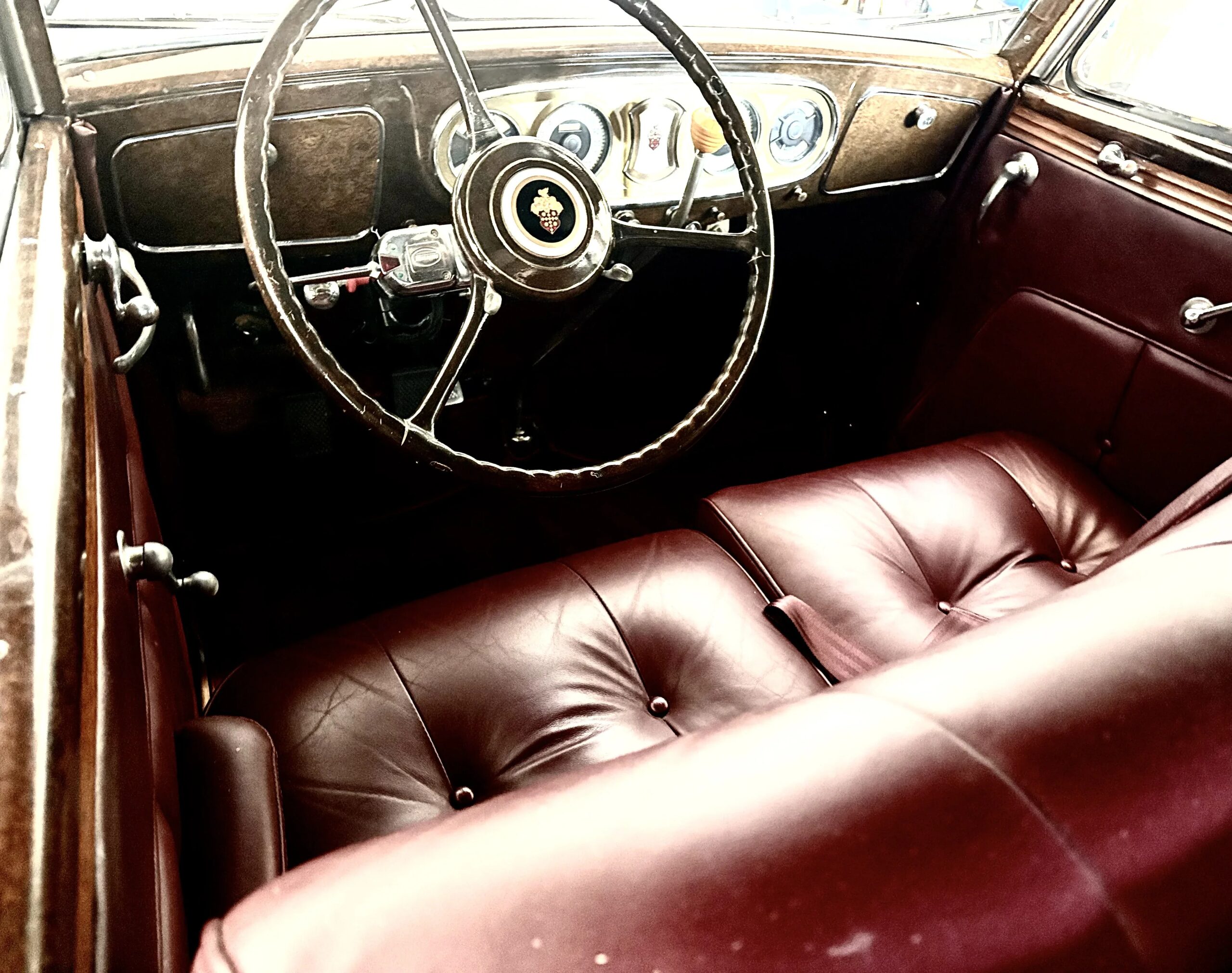 Packard-Model-1405-1936-Blue-Burgundy-19