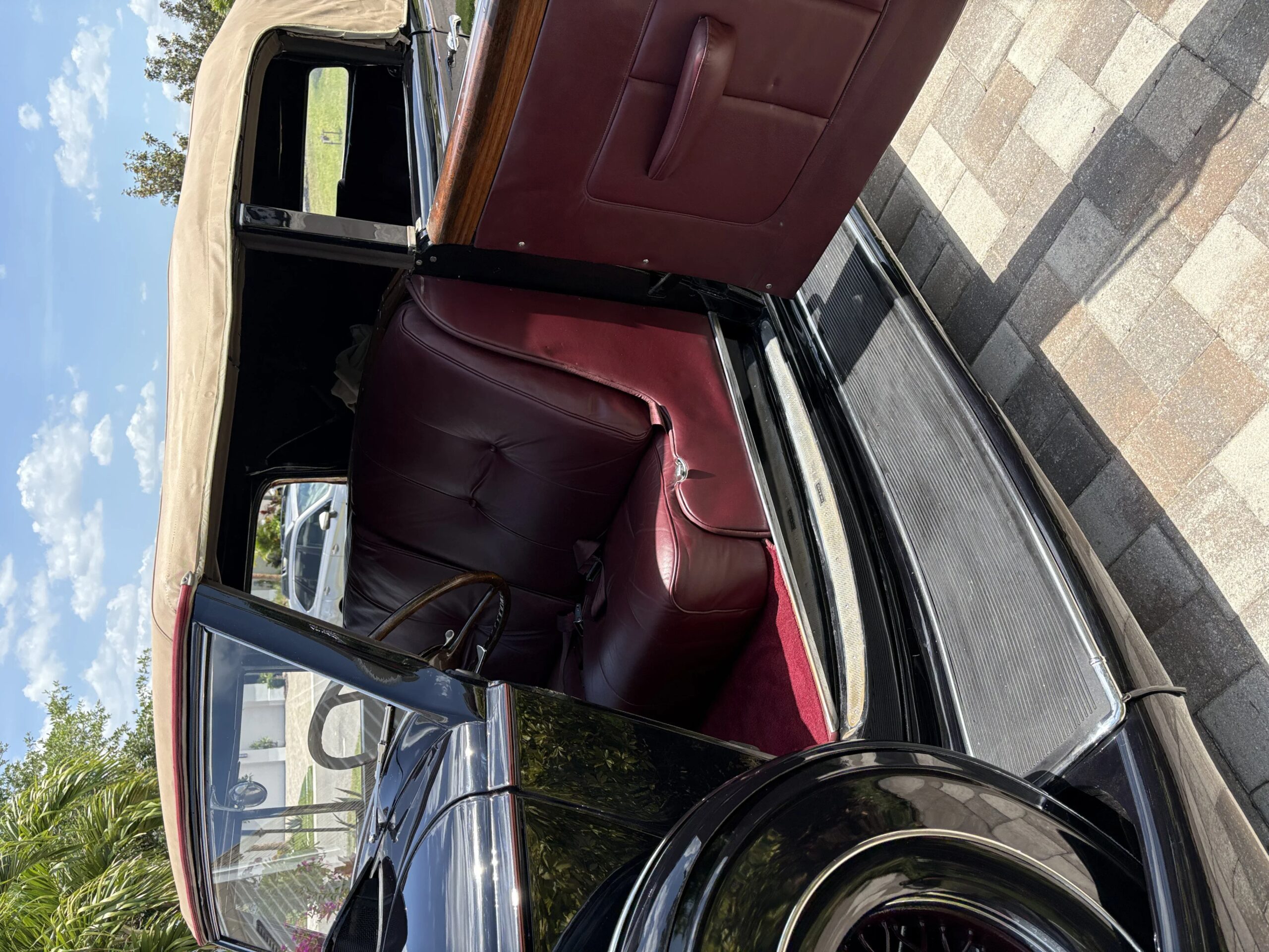 Packard-Model-1405-1936-Blue-Burgundy-25