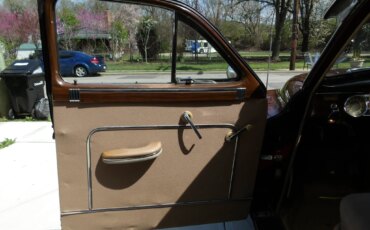Packard-Super-8-1948-Burgundy-Tan-15