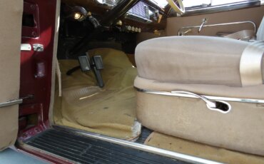 Packard-Super-8-1948-Burgundy-Tan-16