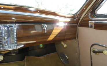 Packard-Super-8-1948-Burgundy-Tan-20
