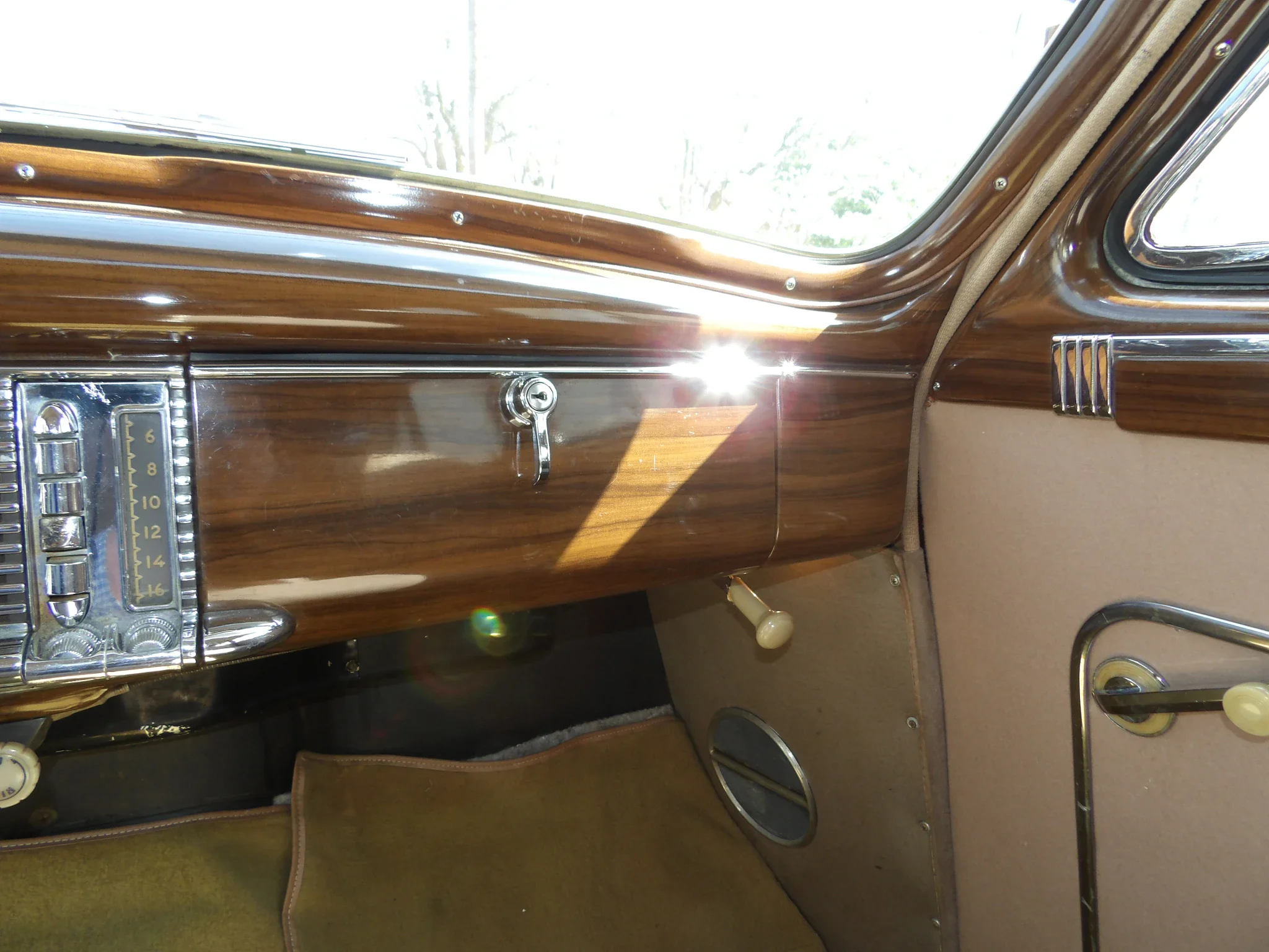 Packard-Super-8-1948-Burgundy-Tan-20
