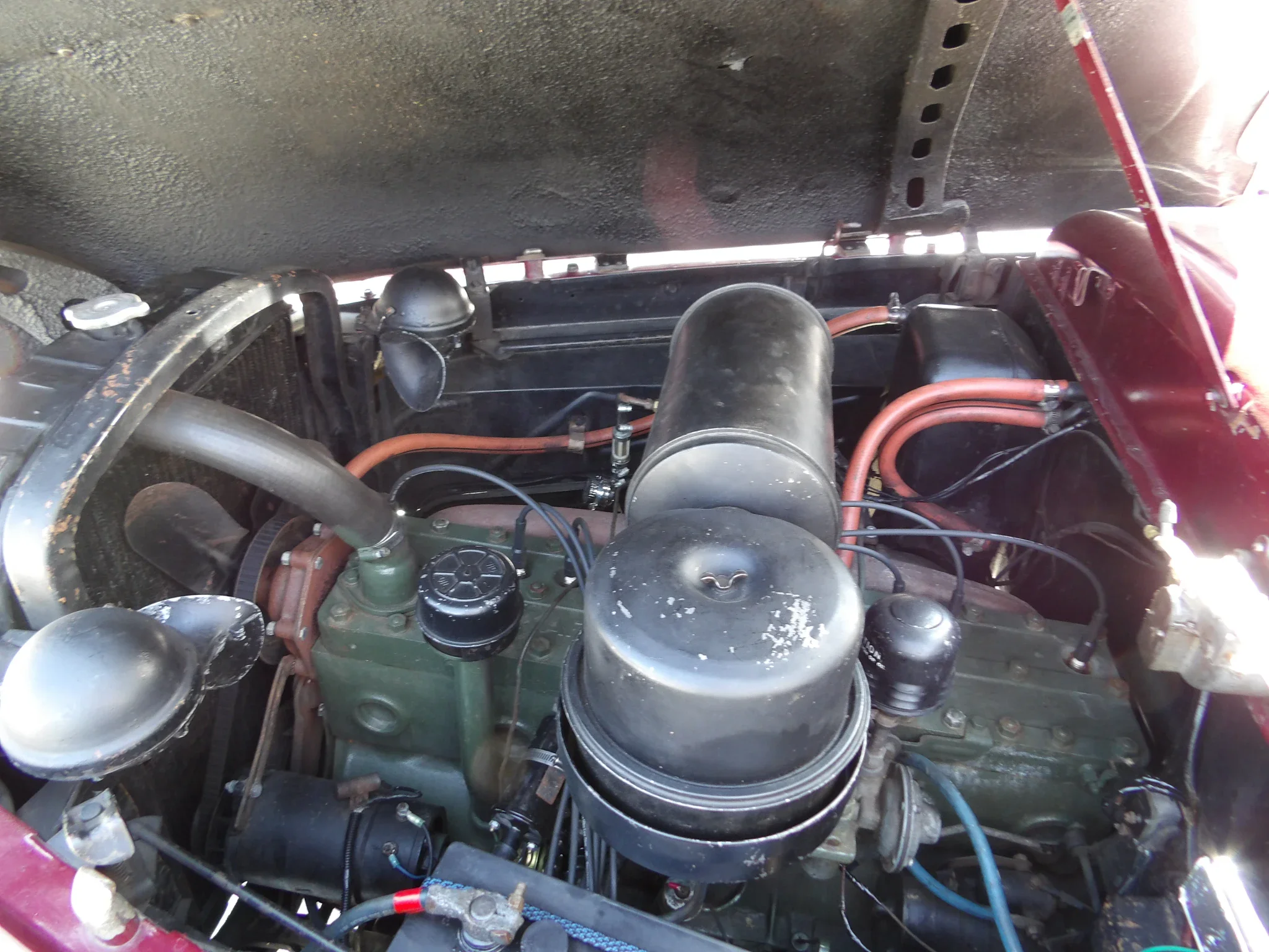 Packard-Super-8-1948-Burgundy-Tan-34