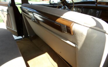 Packard-Super-8-1948-Burgundy-Tan-8