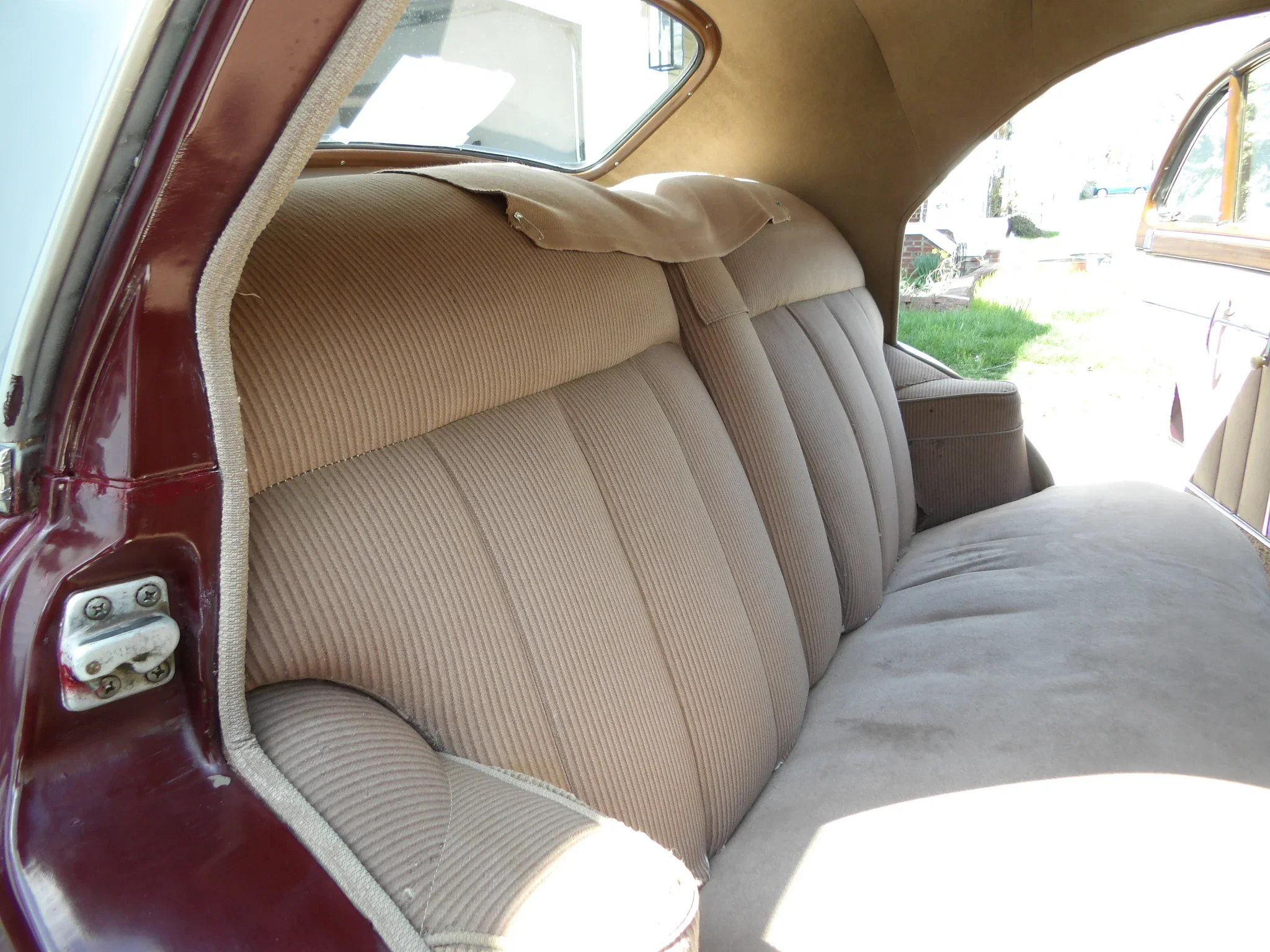 Packard-Super-8-1948-Burgundy-Tan-9