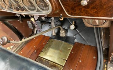 Packard-Super-Eight-1937-13