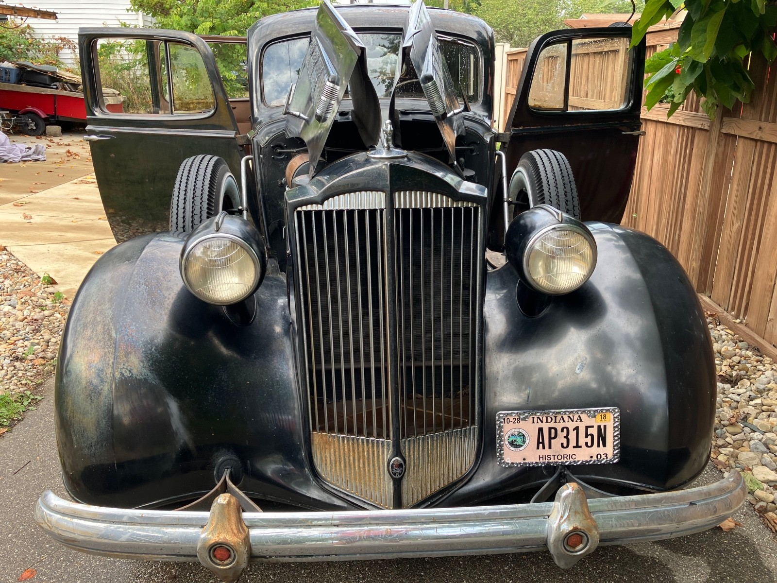 Packard-Super-Eight-1937-5