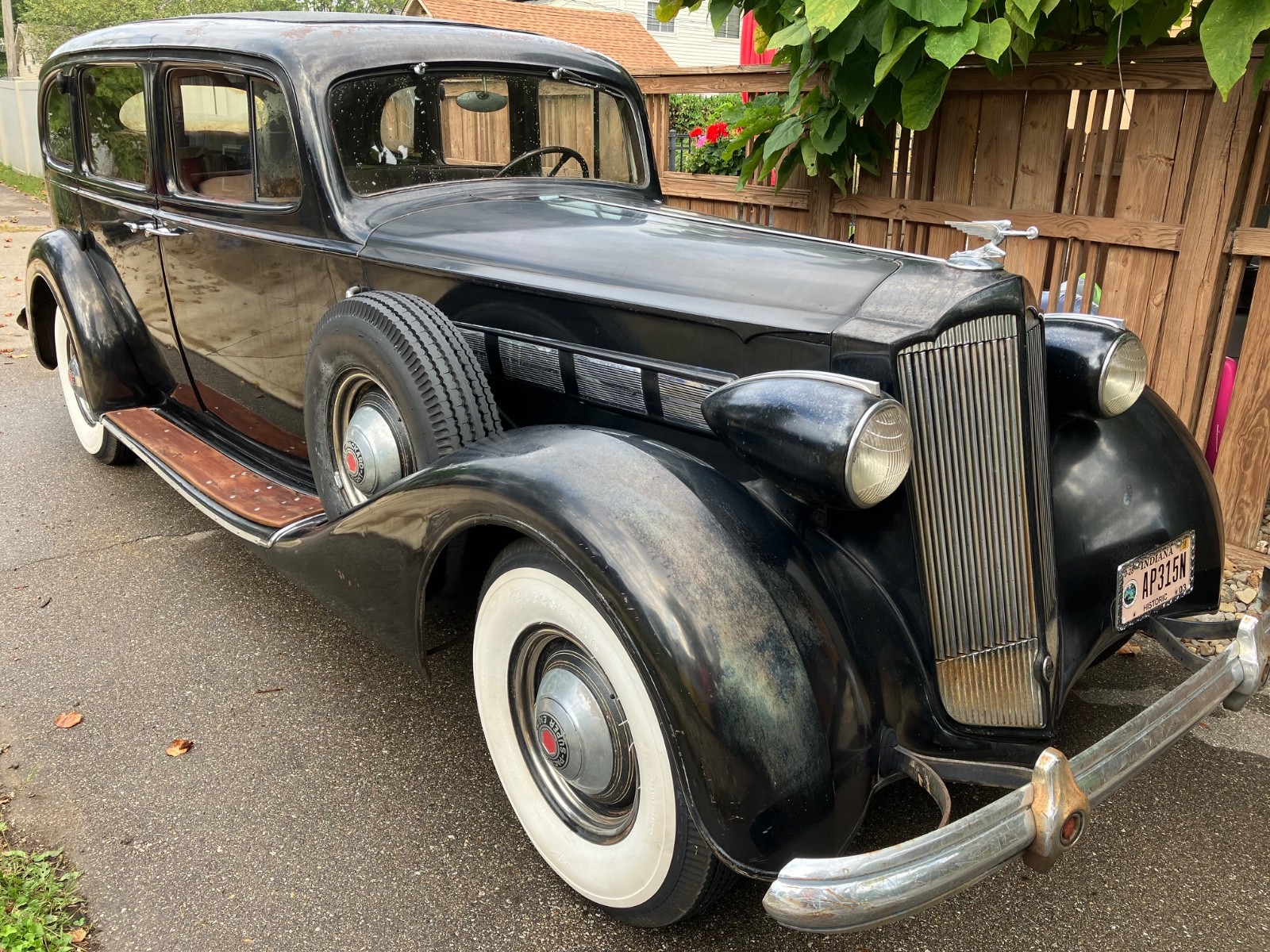 Packard Super Eight 1937