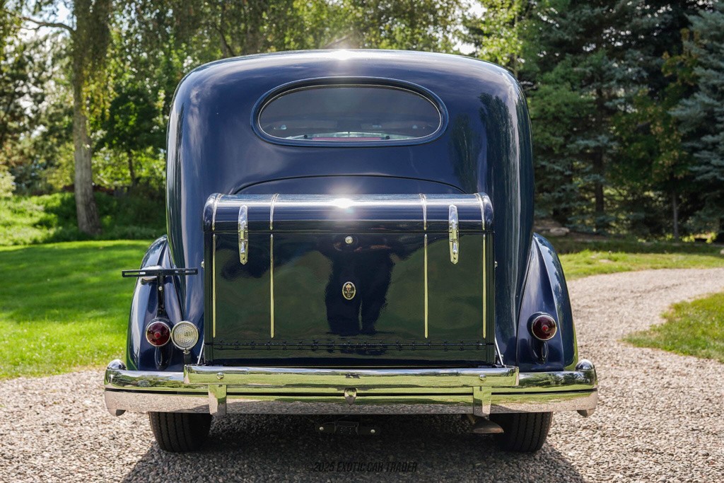 Packard-Twelve-1935-Limousine-6