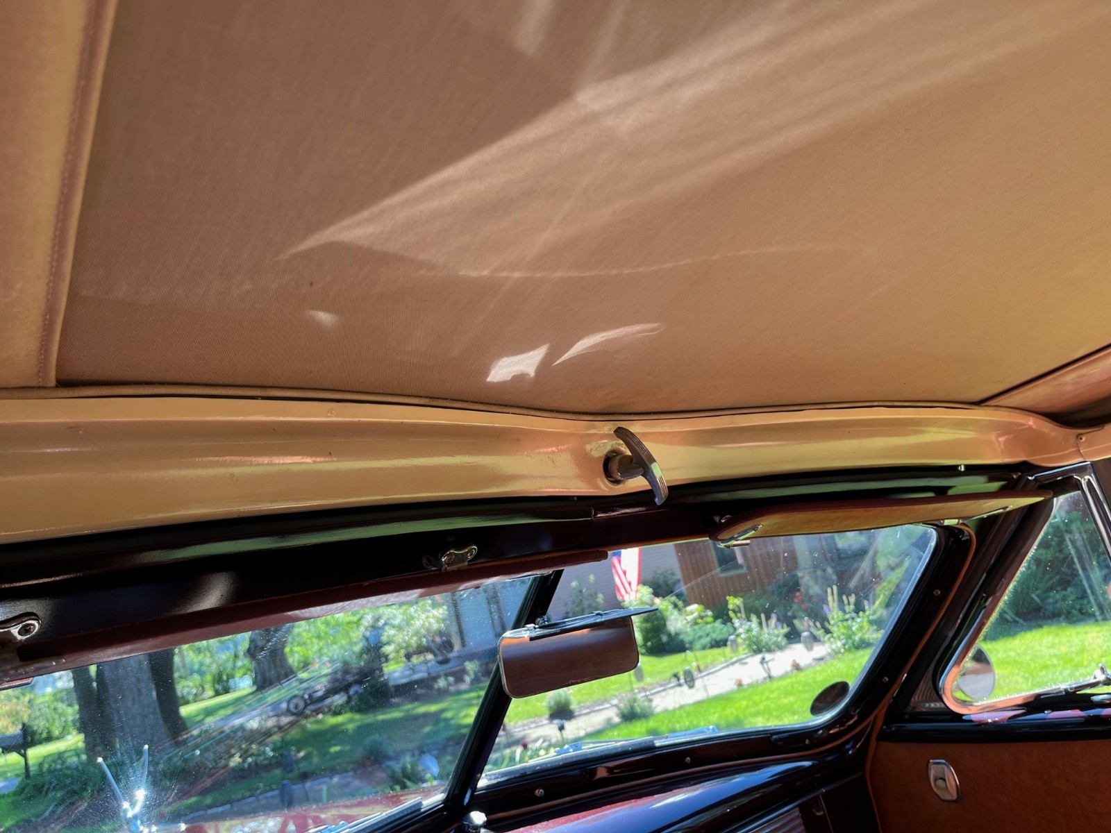 Packard-Victoria-1948-Convertible-12