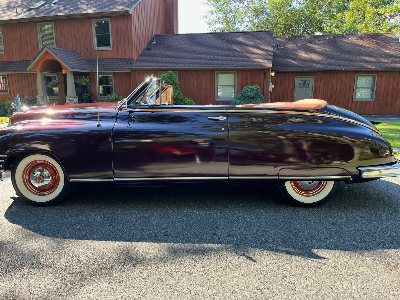 Packard-Victoria-1948-Convertible-30