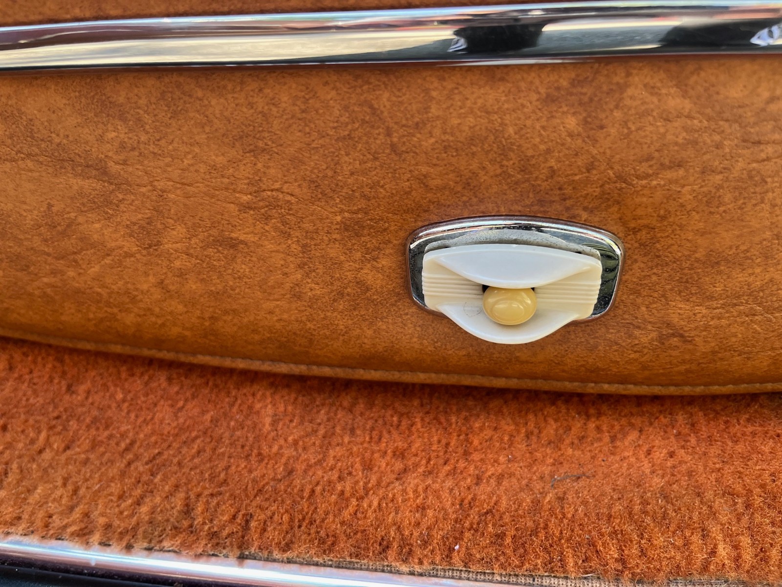 Packard-Victoria-1948-Convertible-8