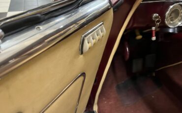 Packard-Victoria-Super-8-1948-Convertible-35