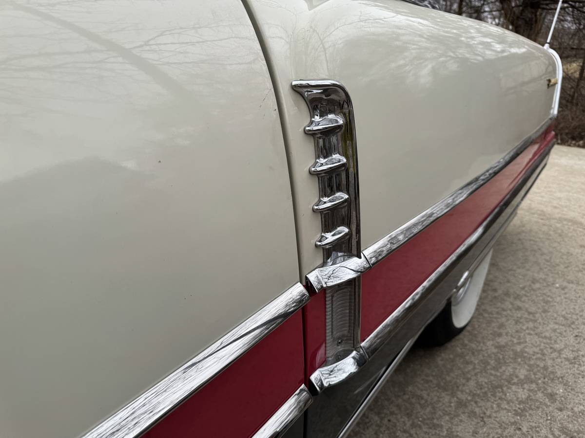 Packard-caribbean-1956-white-4