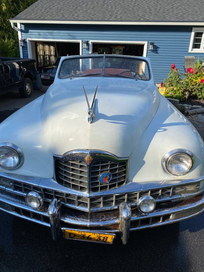 Packard-custom-eight-victoria-convertible-1948-white-2