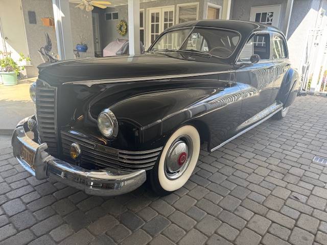 Packard-custom-super-clipper-1947-black-21