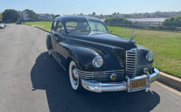 Packard-custom-super-clipper-1947-black