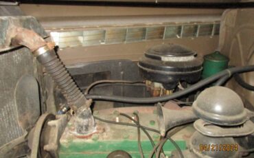 Packard-model-120-1940-1