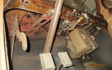 Packard-model-120-1940-15