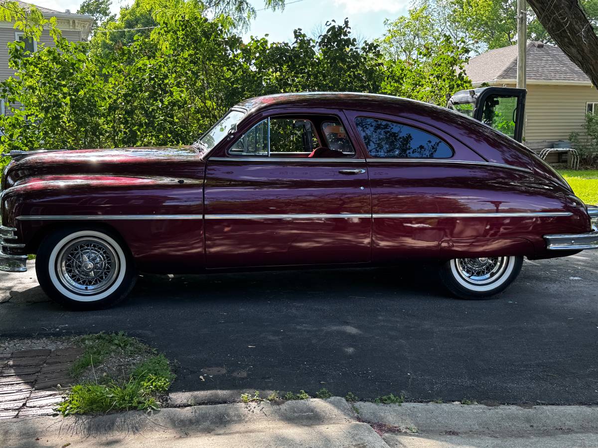 Packard-straight-8-1950-red