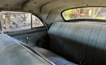 Packard-touring-1950-black-8