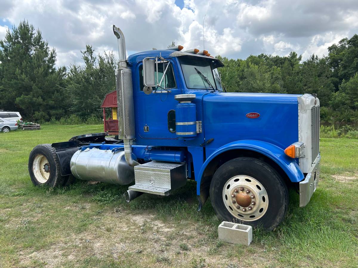 Peterbilt-338-diesel-1993-blue-1